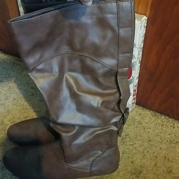 Bongo brown Logan boots - Picture 7 of 7